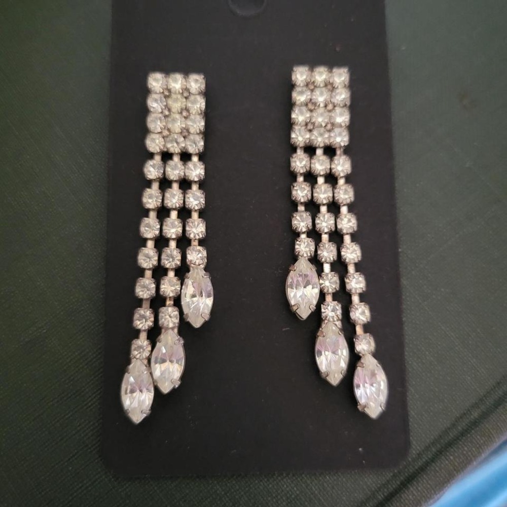 Vintage Rhinestone Waterfall‎ Chandelier Earrings Silver Tone Marquise Drop 50s